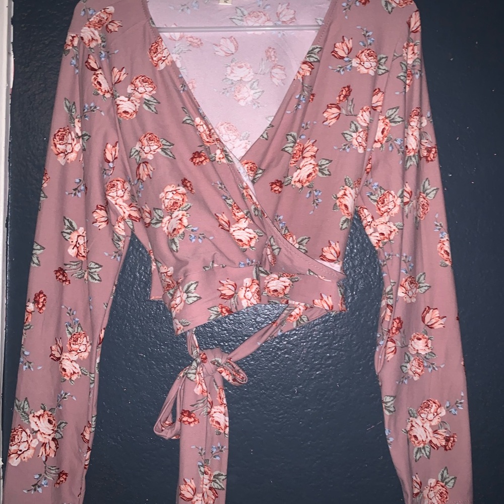 Flower print long sleeve crop top